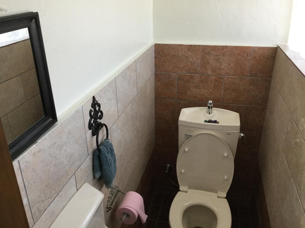 Guest House Unity Okinawa Bagian luar foto